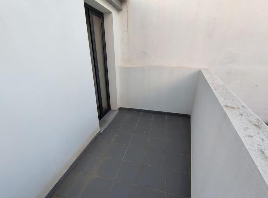 فيلا Typical House Faro Downtown Private Entrance المظهر الخارجي الصورة