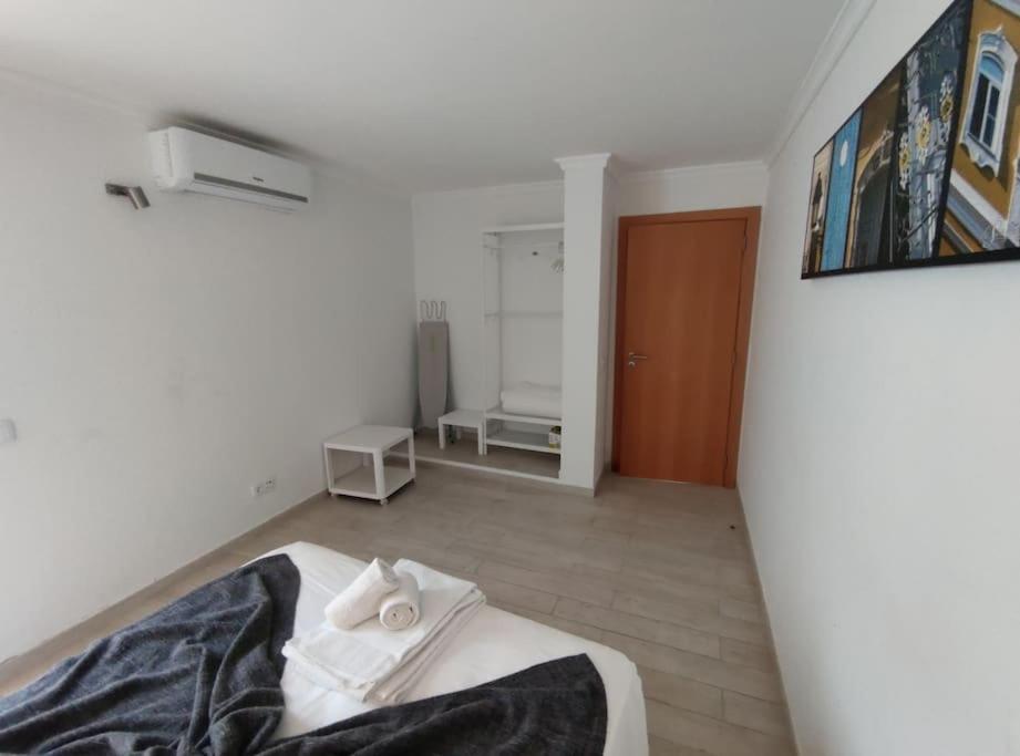 فيلا Typical House Faro Downtown Private Entrance المظهر الخارجي الصورة
